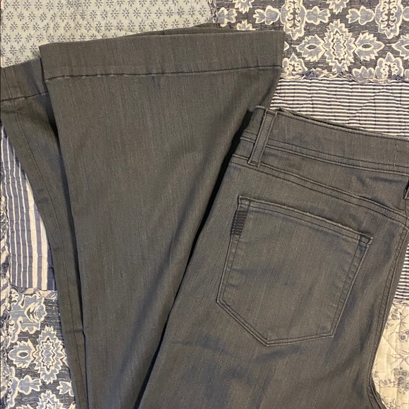 NWT PAIGE Leenah Slim Wide Leg Jeans Vintage Gray Denim | size 29 - Picture 6 of 6